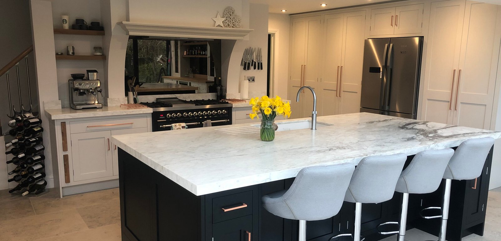 Practical Perfection: A Warwickshire Kitchen with Precision