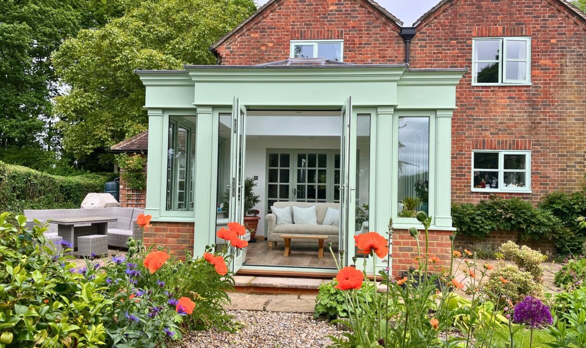 Hardwood Orangeries: Transform Your Home with Timeless Elegance Hardwood Orangeries: Transform Your Home with Timeless Elegance